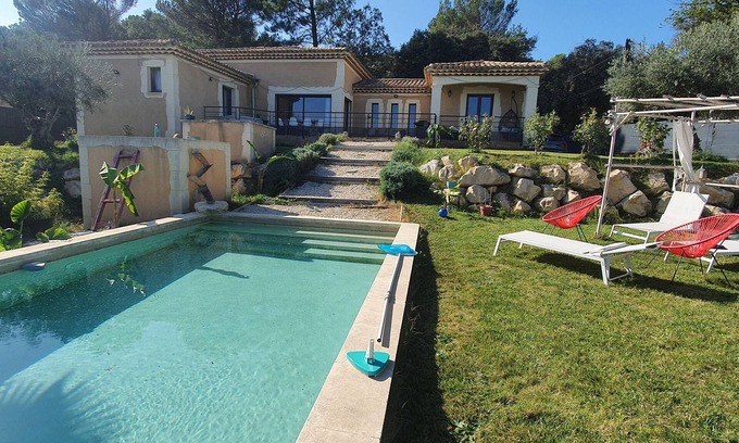 Saint-Alexandre House | Superb villa with swimming pool between Gard and Ardeche 30 minutes Avignon.