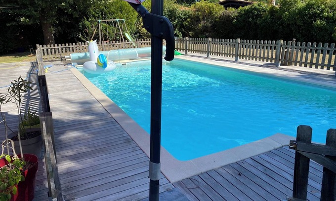 Leognan House | Superb villa with private pool (1 couple with children, Saturday to Saturday)