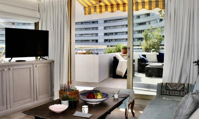 Villeneuve Loubet Beach Apartment | Superbe appartement climatisé avec terrasse et jardin à Villeneuve Loubet Plage - FR-1-252A-106