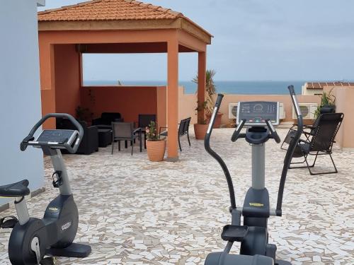 Pointe des Almadies Apartment | SUPERBE APPARTEMENT MEUBLÉ AU BORD DE LA PLAGE