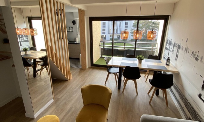 Le Penon Apartment | Superbe Appartement Renové à 400 des Plages