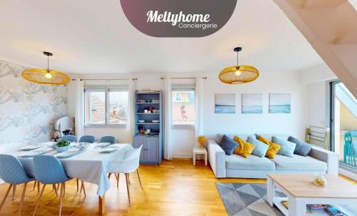 Courseulles-sur-Mer Apartment | Superbe duplex familial Parking Plage à pied