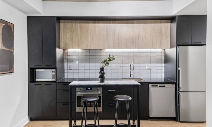 Gay Village Apartment | Superbe Loft au Centre-ville de Montréal