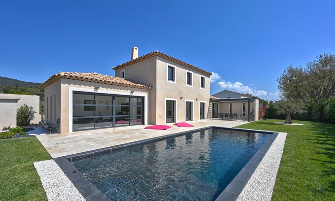 Puyvert House | Superbe Villa Moderne au Pied du Luberon
