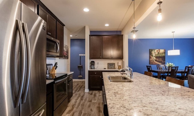 Church Street House | SUPERHOST Atlanta home minutes to Airport+Downtown