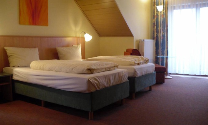 Waechtersbach Apartment | Superior double room with balcony