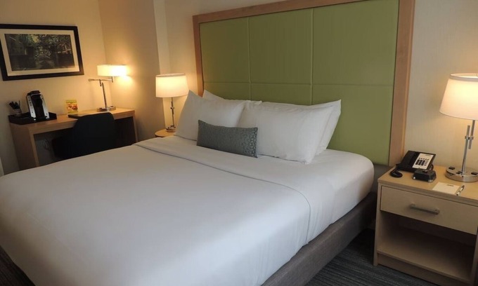 Medical Center Area Hotel | Superior King Room, The Inn at Longwood Medical, Parking, Near Harvard Medical
