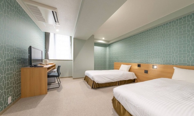 Higashishinsaibashi Hotel | Superior Twin Recommended room for 2 people on a /Osaka Ōsaka