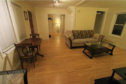 South End Apartment | Superp South End Apartment