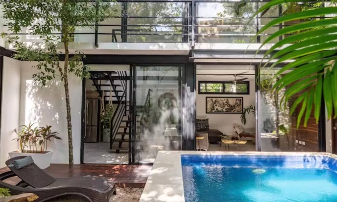 Ekbalan House | Supreme Jungle Holiday Home