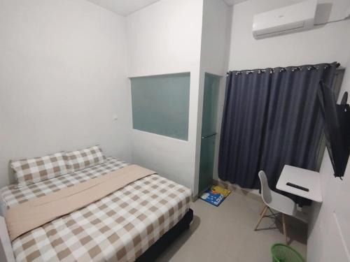 Sedati House | Surabaya Homestay Golden Rose Juanda