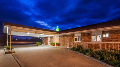 Cameron Hotel | SureStay by Best Western Cameron