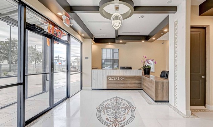 South Houston Hotel | SureStay Hotel by Best Western Houston Southeast