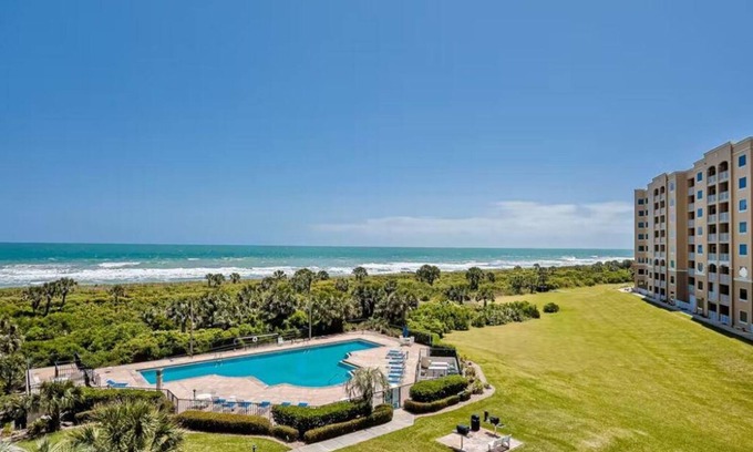 Palm Coast Condo | Surf Club 1 Unit 2407 Oceanfront Condo in Palm Coast