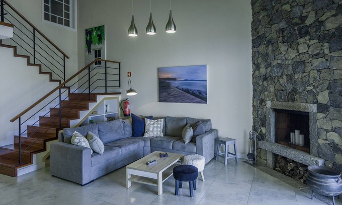 Ribeira Grande House | SURF BEACH SANTA Barbara Secret Gardens(RAL-1155)