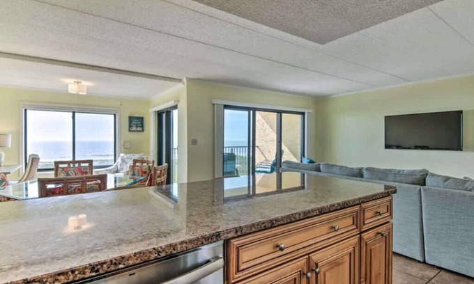 Midtown Ocean City Apartment | Surf's Edge 305| Pet Friendly