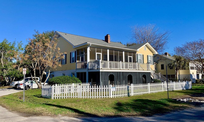 Sullivan's Island House | Surf's Up