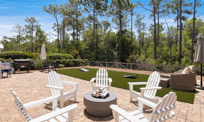 Santa Rosa Beach House | Surf Sanctuary - Golf Cart, Bikes, Dog-Friendly