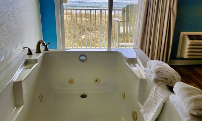 Nags Head Hotel | Surf Side Hotel