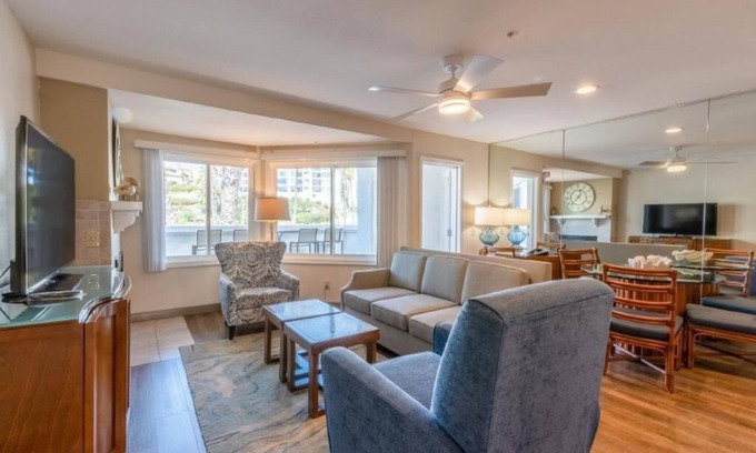 San Clemente Hotel | Surf, Sun & Relax! 3 Units w/Kitchen, Patio, Sauna & Pier Access | Free Parking