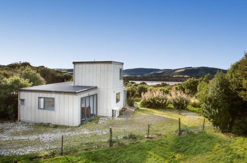 Papatowai House | Surfinn Eco Cottage - Papatowai Cottage