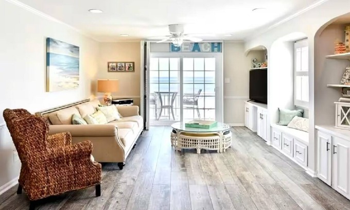 Surfside Beach Condo | Surfside Beach SC- Oceanfront Paradise! #4, Seen on Beachfront Bargain Hunt