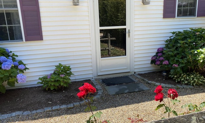 Katama Cottage | Surfside Cottage