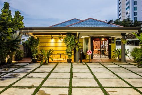 Benggali House | Surprised Homestay Butterworth