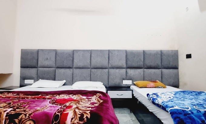 Haraiya Hotel | Surya Palace