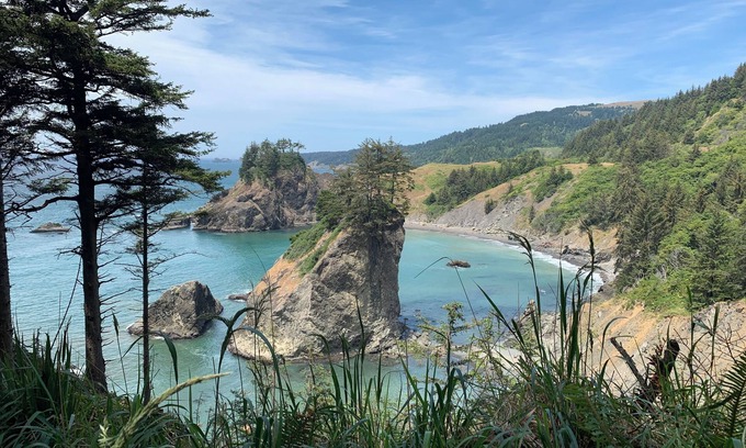 Brookings House | Suzie The Surveyor: Cozy RV with WiFi Near Brookings Beaches