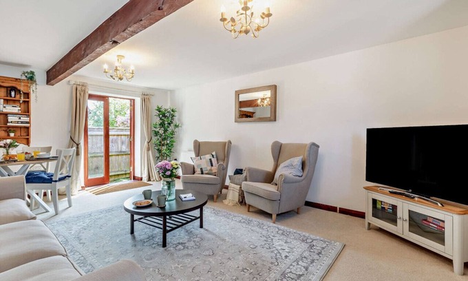 Newton Poppleford House | Swallowfield Cottage