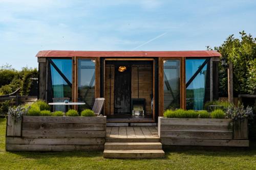 North Perrott Other | Swallowfield Glamping-Station Master