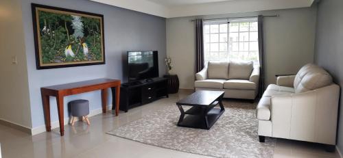 Tamuning Apartment | Swan Boutique Apartment