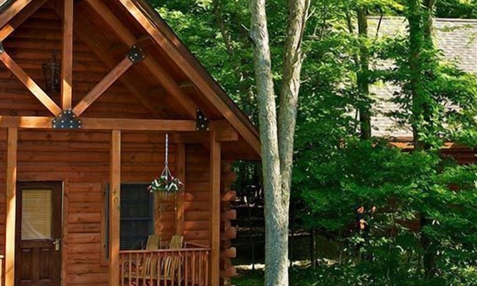 Tyner Resort | Swan Lake Resort