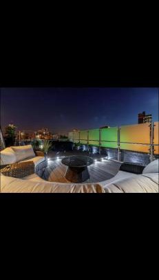 Northern Quarter Apartment | Swan Street Townhouse Hot Tub & Roof Terrace