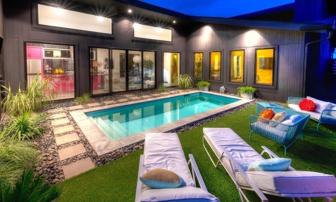 Shelby Hills House | Swanky Lux Home! Private Pool! 11 Beds