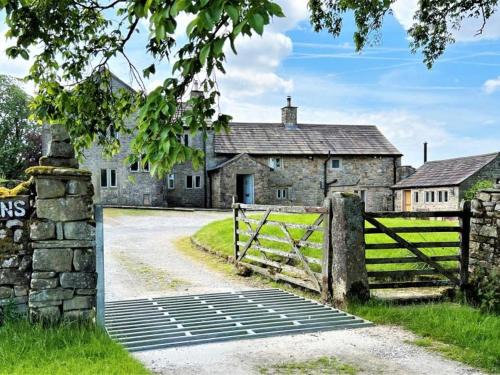Fourstones Near Bentham House | Swans Farm