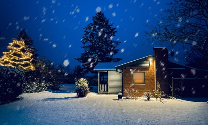 Tensbuttel House | Swedish house with wood stove & outdoor fireplace on 1400m2