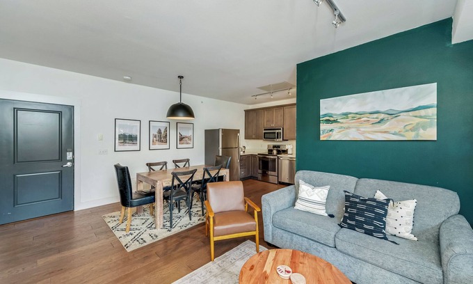 Crested Butte Condo | Sweeping Mountain Views, Walk to Lifts, Pet Friendly, Close to Town!