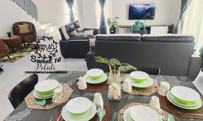 Pengerang House | Sweet 16 Pelali Homestay Pengerang (Wifi/Netflix)