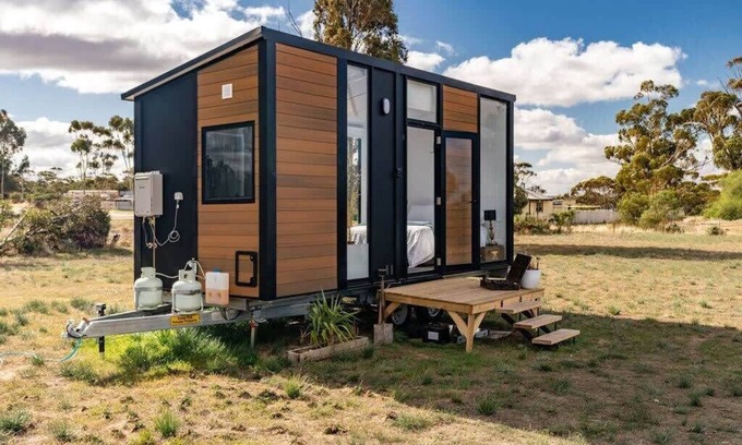 Lascelles House | Sweet Apple Tiny House by Tiny Away