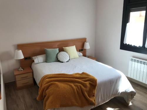Campdevanol Apartment | Sweet Dreams