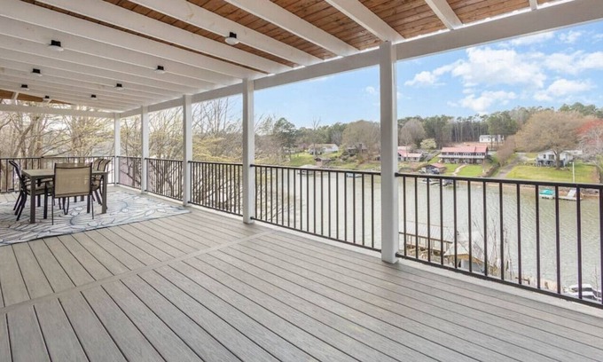 Sherrills Ford House | Sweet Escape on Lake Norman