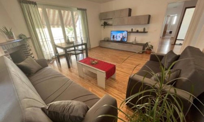 Viganello Apartment | Sweet Home 3 bedrooms free parking NL-00007387