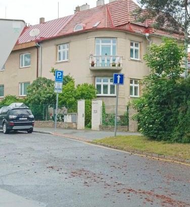 Kobylisy Apartment | Sweet home apartment Kobylisy