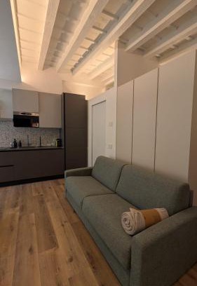 Borgo San Leonardo Apartment | Sweet Home Bergamo