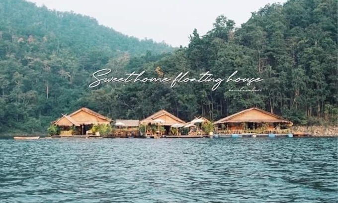 Si Sawat House | Sweet Home Floating House
