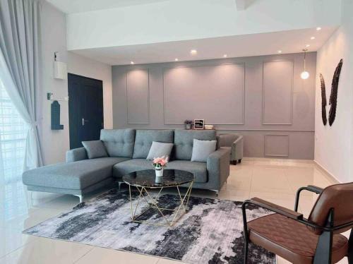 Sitiawan House | Sweet HOME FOR BIG Family|11pax+FREE WIFI