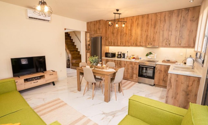 Kalamata Apartment | Sweet Home Houses 1