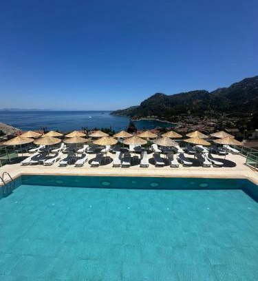 Turunc Apartment | Sweet Home Turunc - Two Stylish 1-Bedroom Suites with Sea View